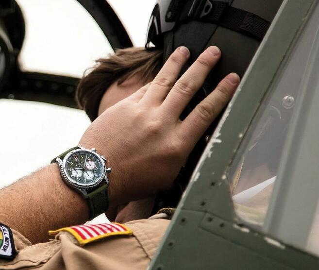 Swiss knock-off watches ensure military style with green color.