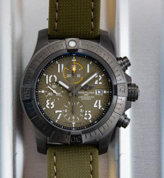 Forever duplication watches online skillfully demonstrate the military flavor.